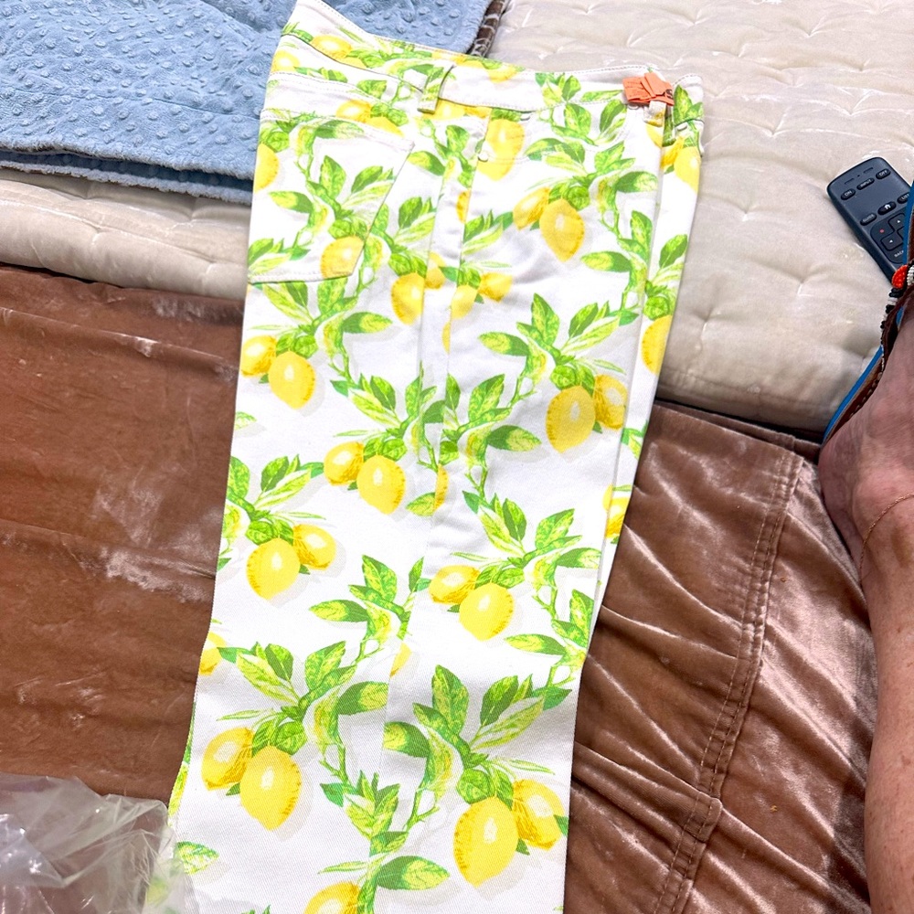 Talbots lemon detailed cropped denim jeans